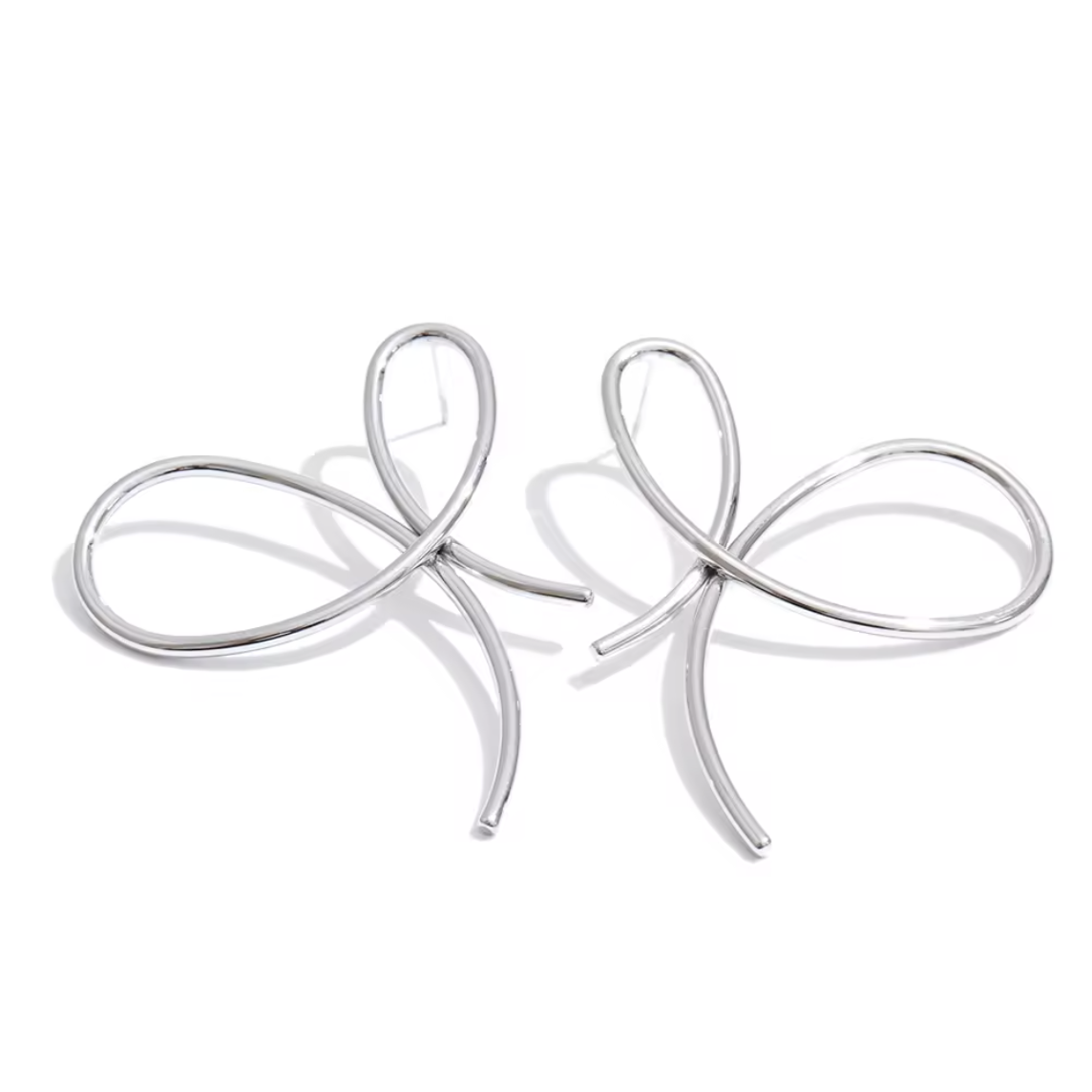 E462 Bold Ribbon Earrings