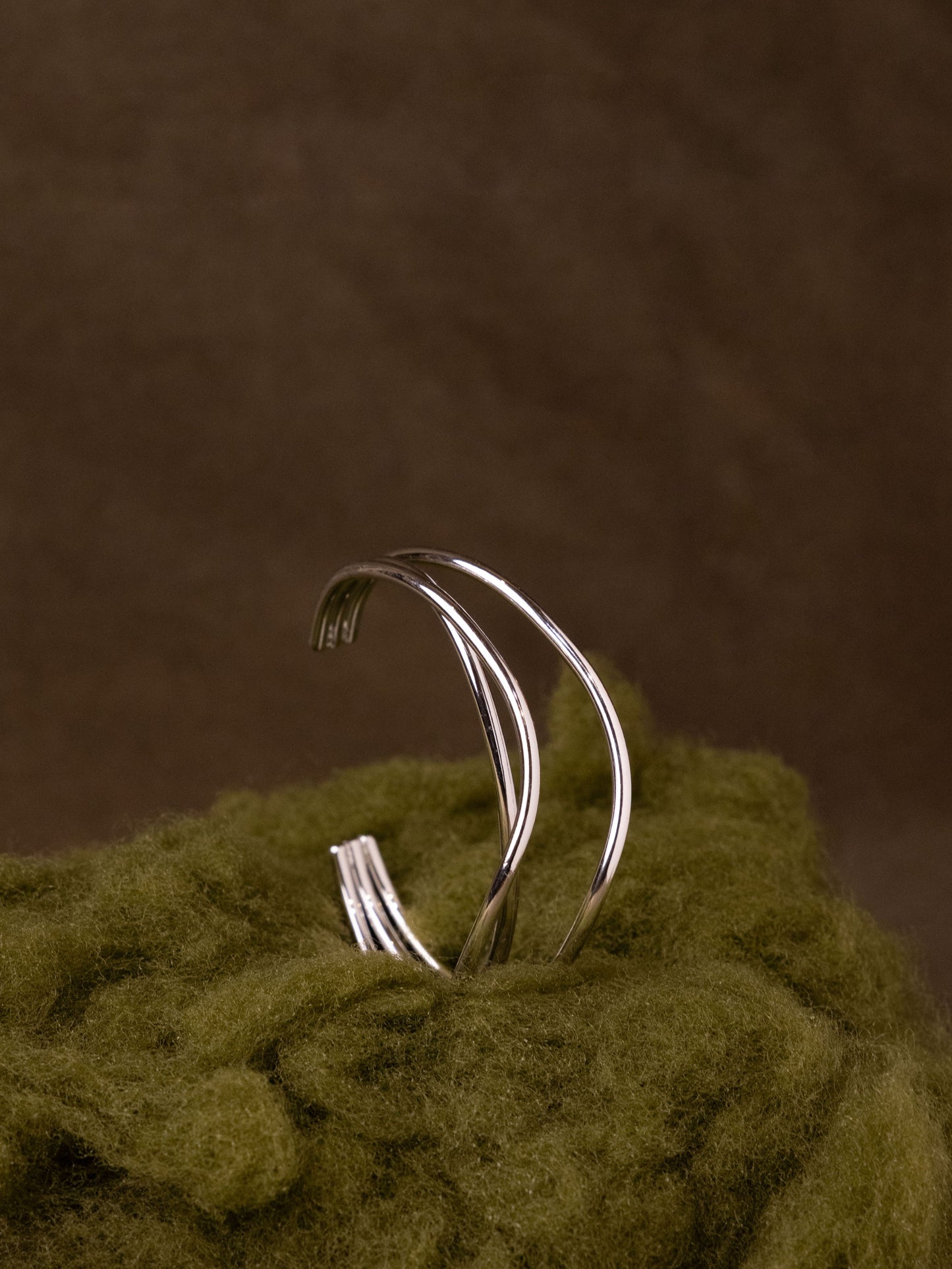Gentle Arc II Cuff Bracelet