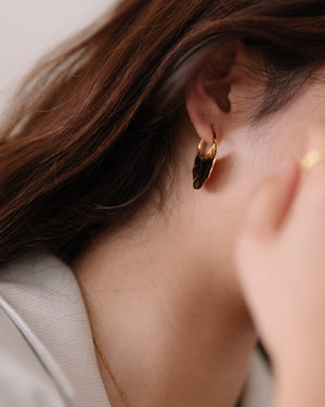 Soft wave earrings