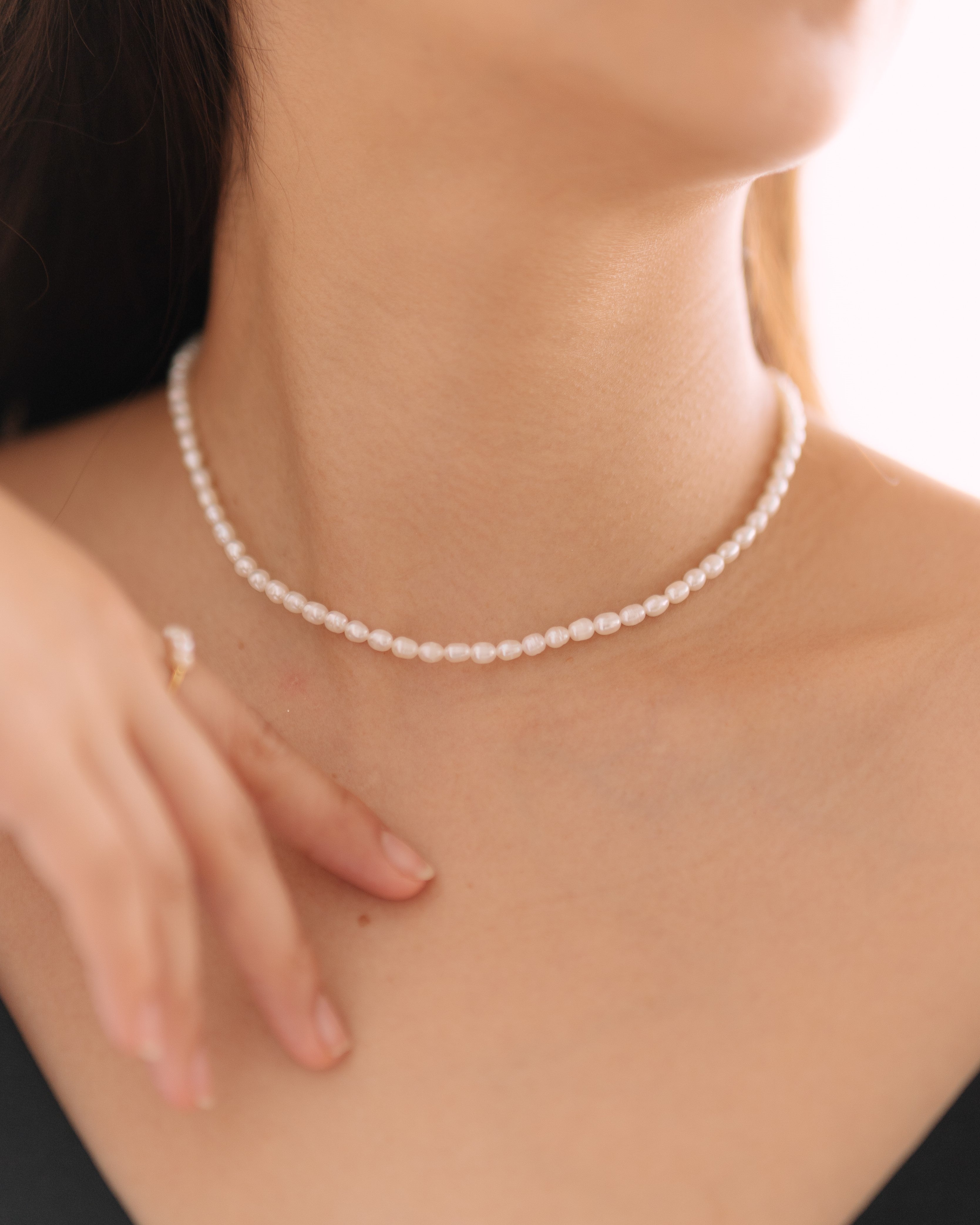 The pearl necklace