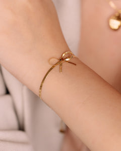 Belle ribbon bracelet