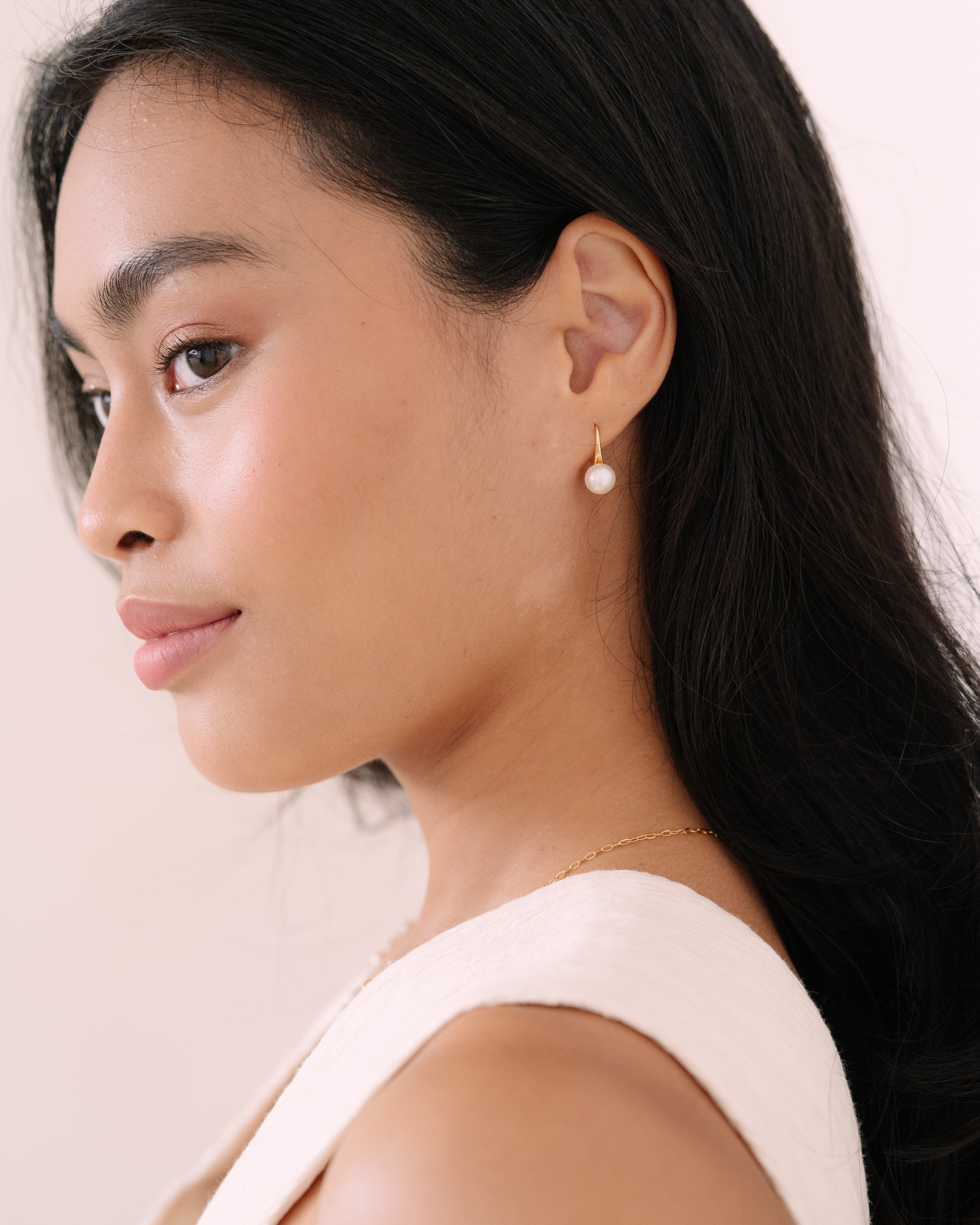 Elisa pearl earrings