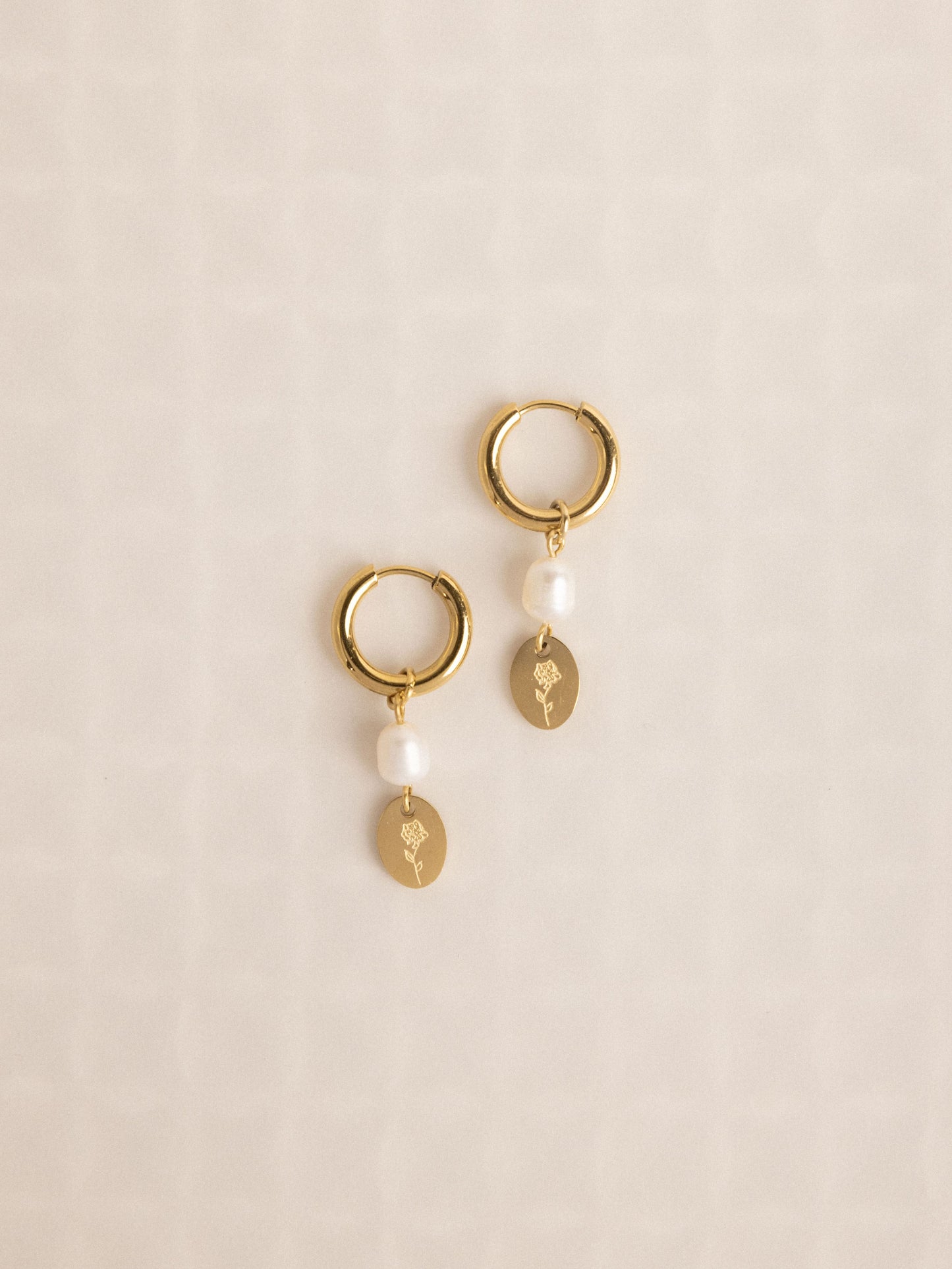 Zera pearl earrings