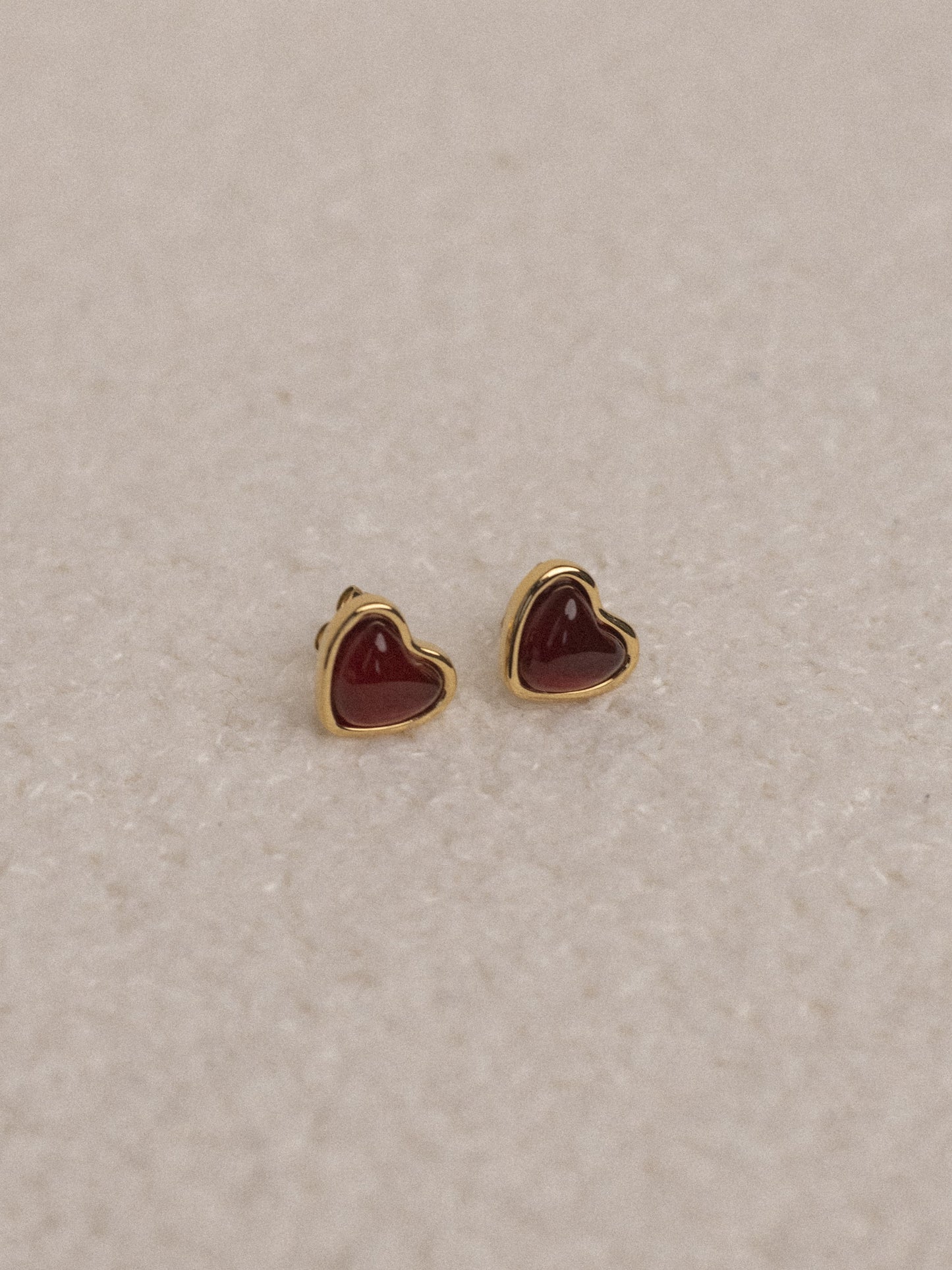 Sweetheart ear studs