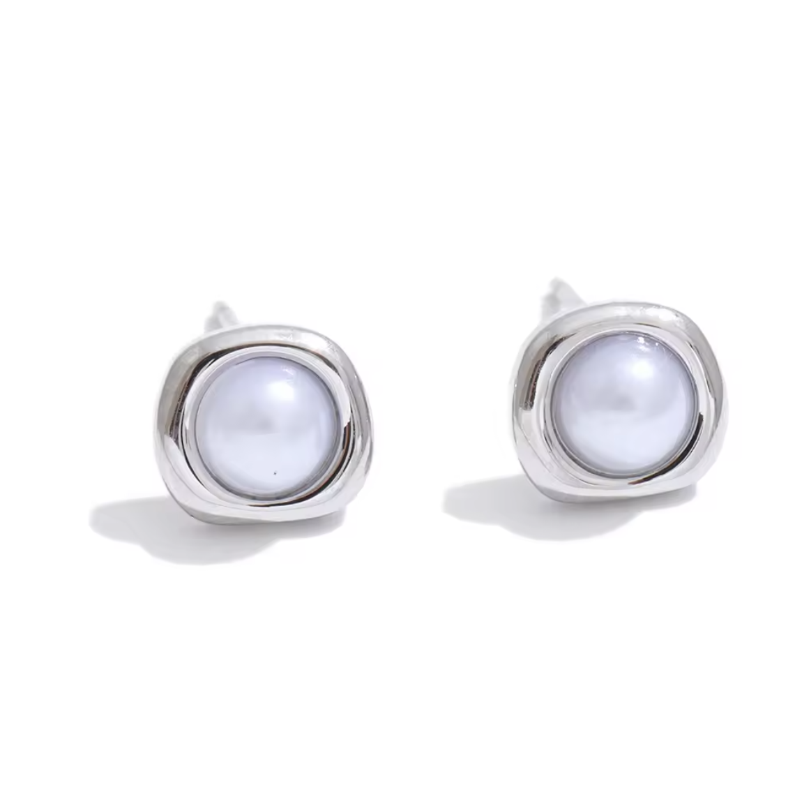 Dainty Pearl Studs