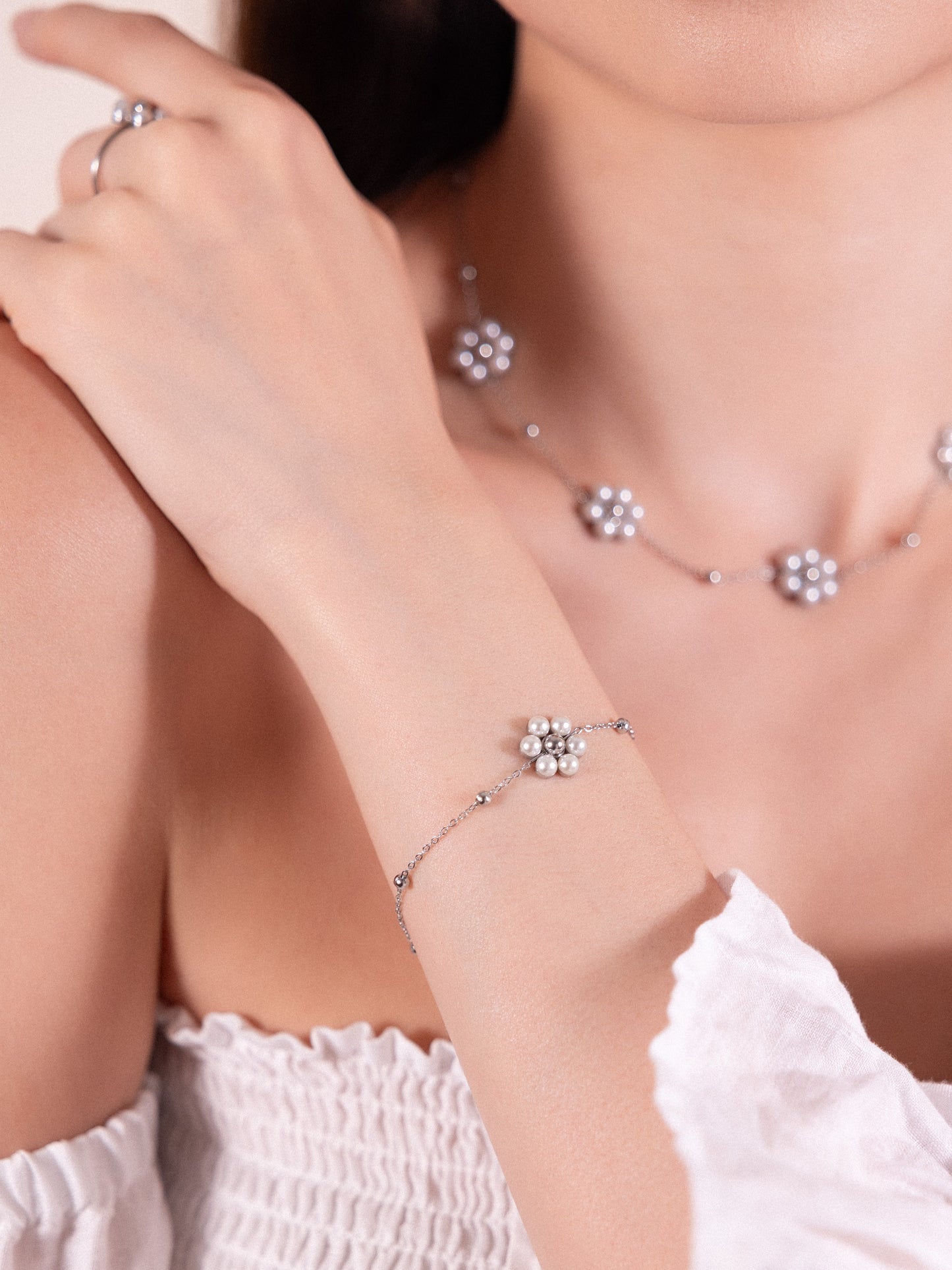 Gentle Bloom Bracelet