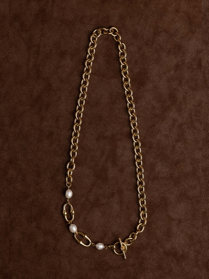 Abstract Pearl Chain Necklace