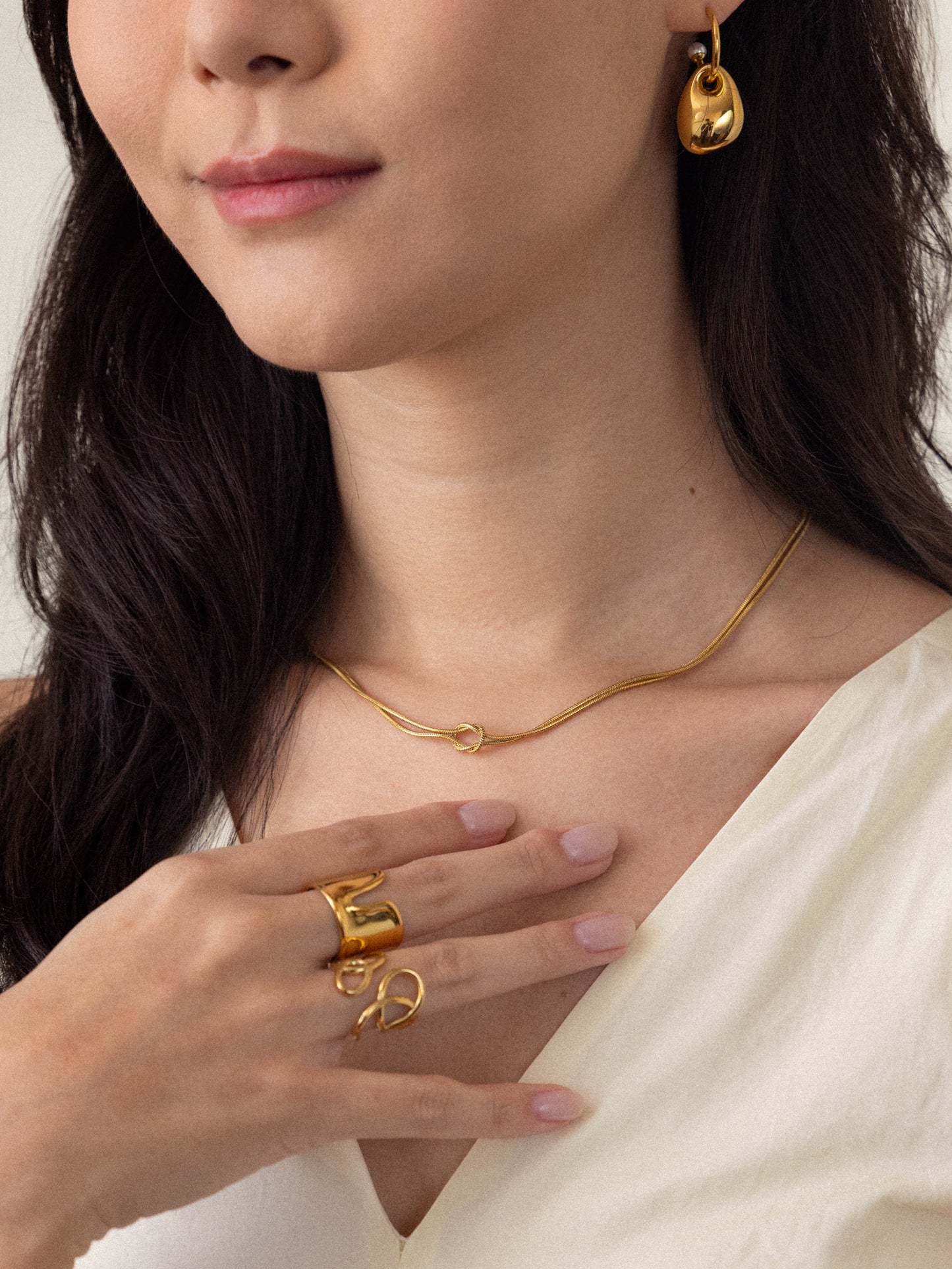 Willow knot necklace