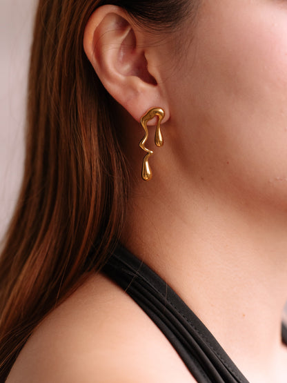 Assymmetrical Liquid Form Earrings