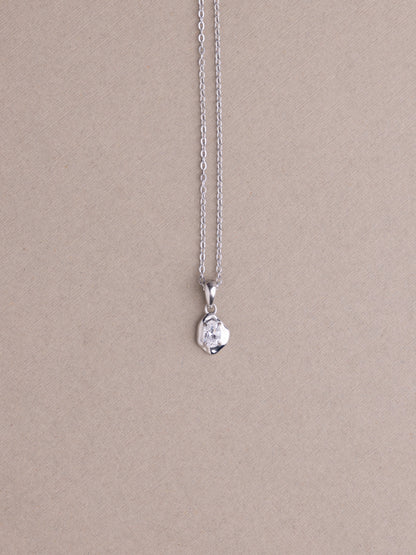 Gleam Cradle Necklace