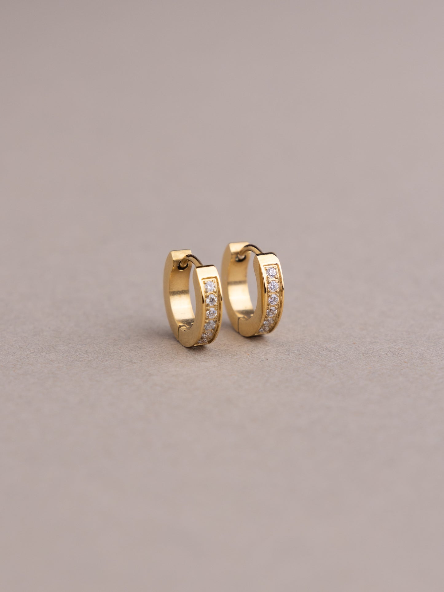 Timeless sparkles huggies