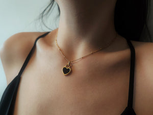 Kate's love nacre pendant necklace